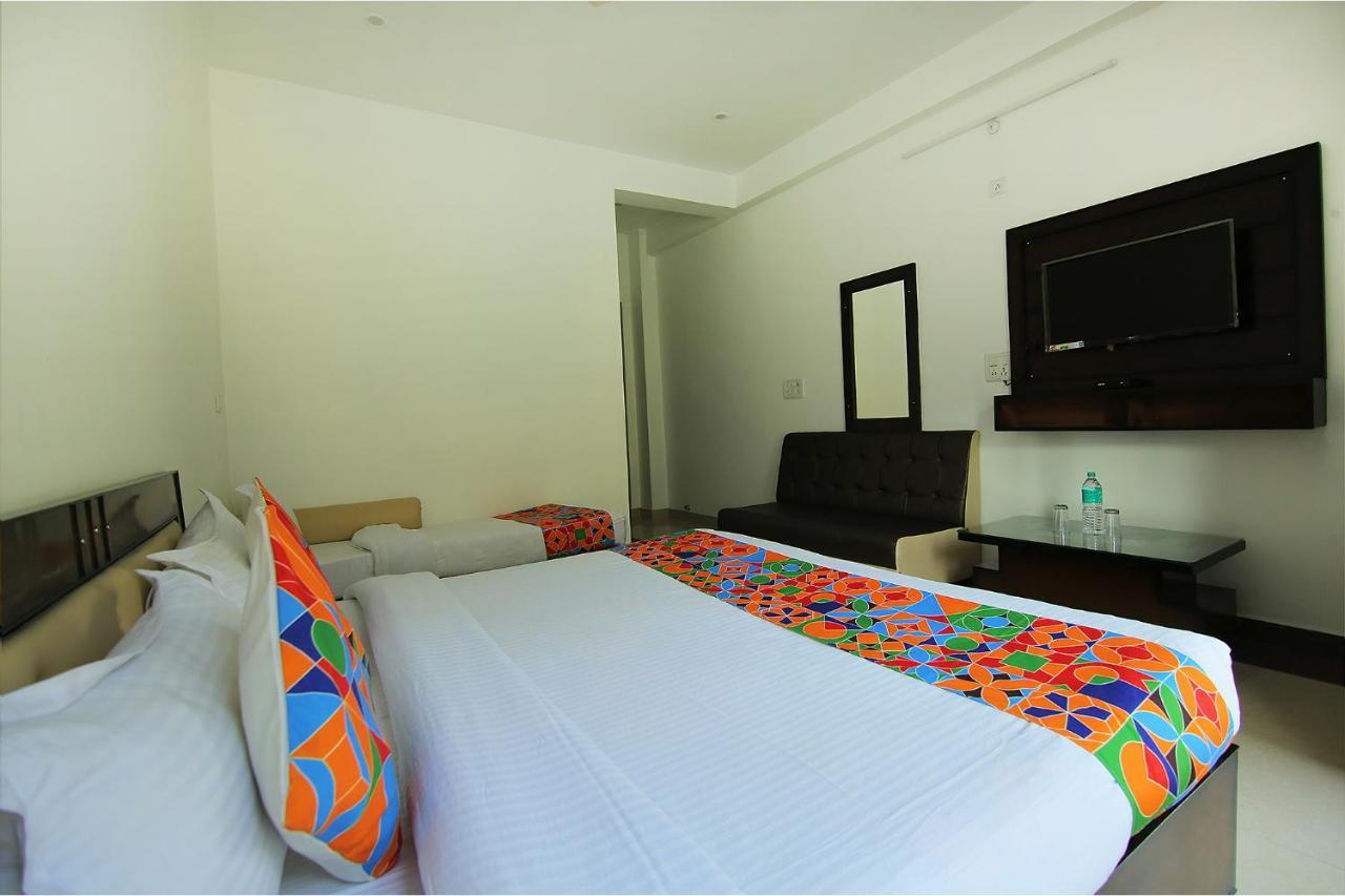 Fabhotel Sakshi Uttarkāshi Екстериор снимка